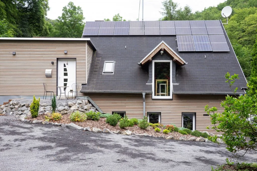 Pöntermühle 2 saniert mit PV und Lüftung mit Wärmerückgewinnung