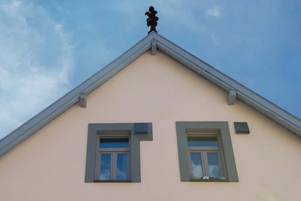 H.ausgezeichnet: Klimaschutzplakette für energiesparendes Bauen und Sanieren