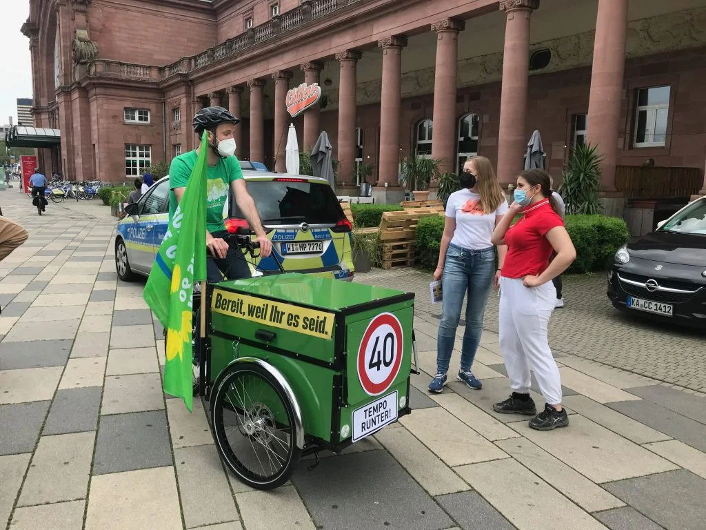 Fahrraddemo Wiesbaden 6. Juni 2021: Verkehrsaktivisten Martin Kraft, Annabell Bruer und Florentine Sommer